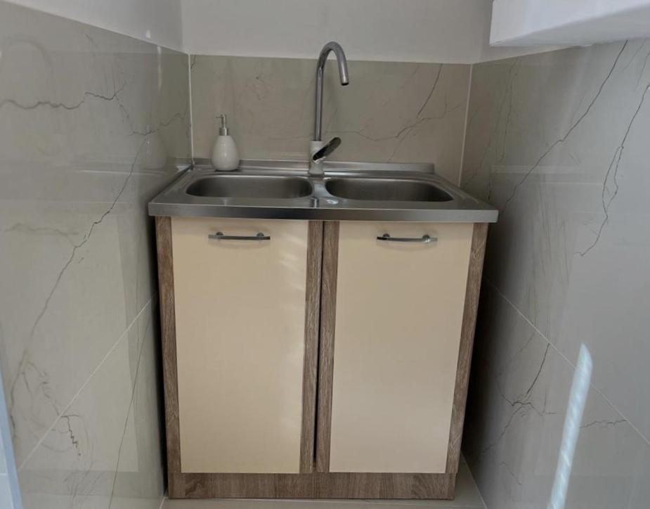 Secret Place Apartment Stari Grad  Esterno foto