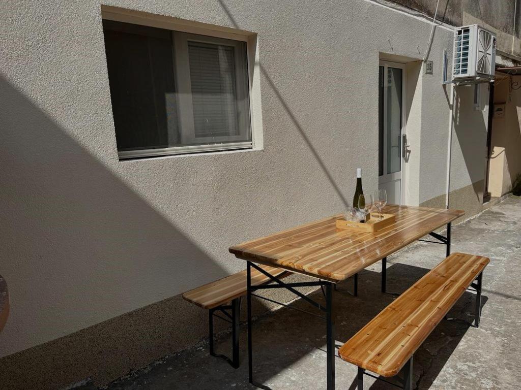 Secret Place Apartment Stari Grad  Esterno foto